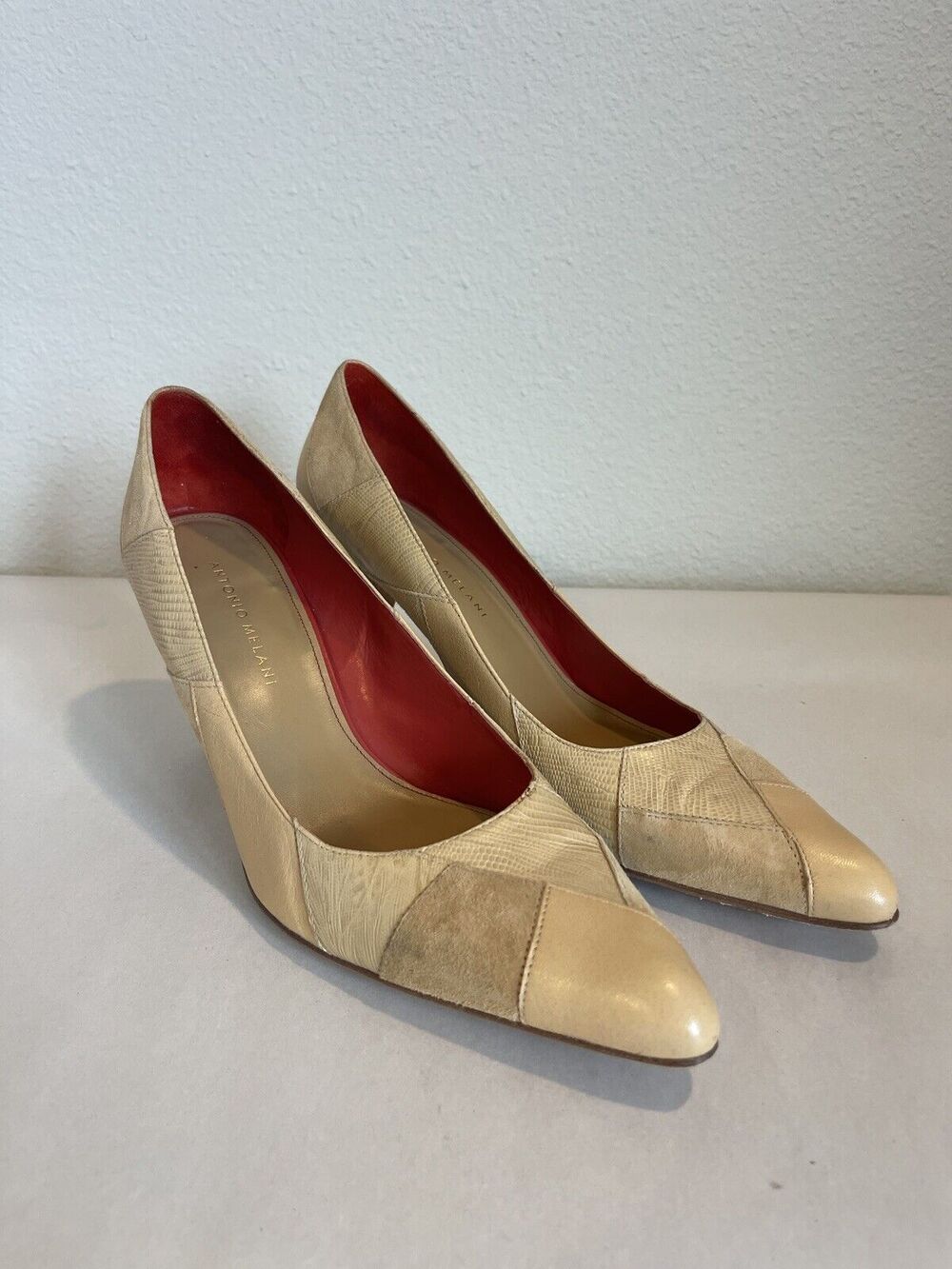 Antonio Melani Women’s Tan Glove Fit Heel Pumps Leather Suede Patches Sz 9.5